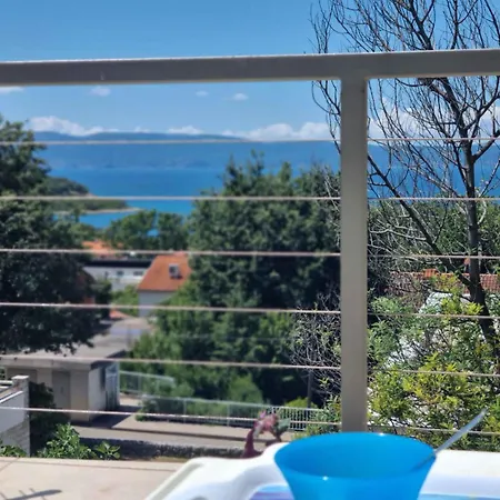 Apartment In Njivice/insel Krk 33553